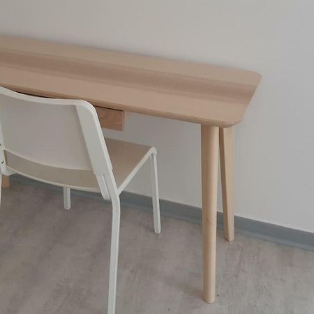 Che Grand F2 Droit Plein Centre Sweet Home Cherbourg-en-Cotentin Exterior foto