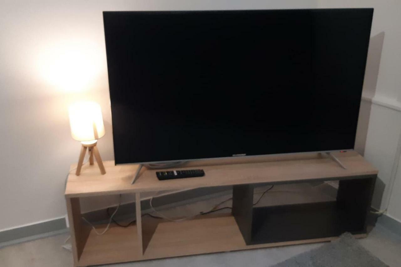 Che Grand F2 Droit Plein Centre Sweet Home Cherbourg-en-Cotentin Exterior foto